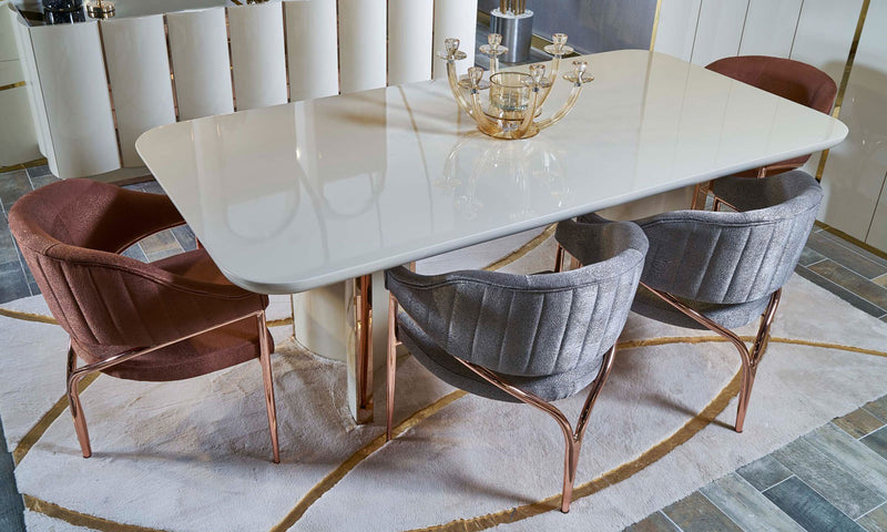 Eris Dining Table