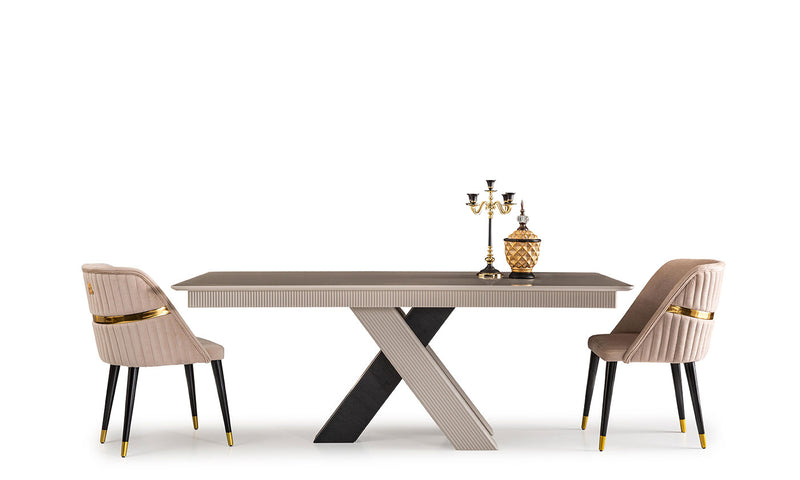 Chiva Dining Table