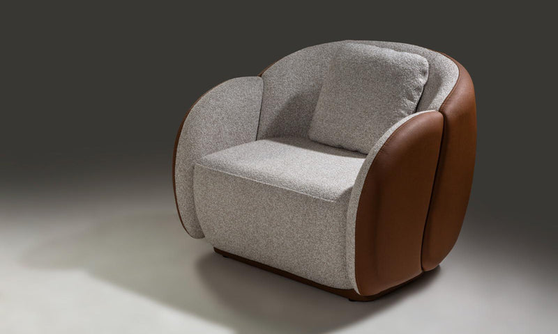 Pisaro Armchair