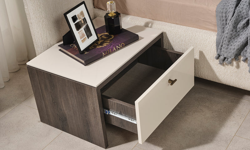 Solania Nightstand