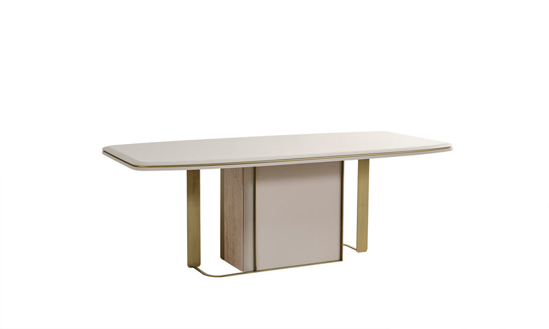 Mark Dining Table