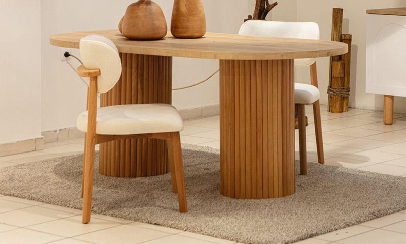 Pato Dining Table