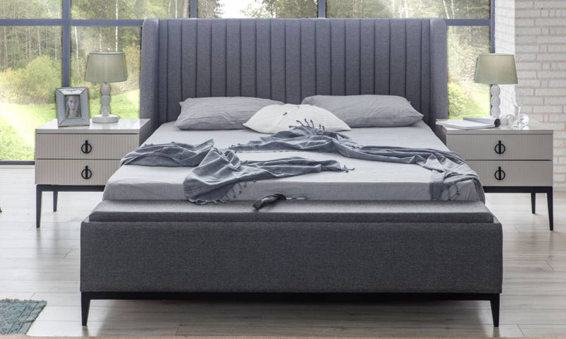 Echo Bench Bed 