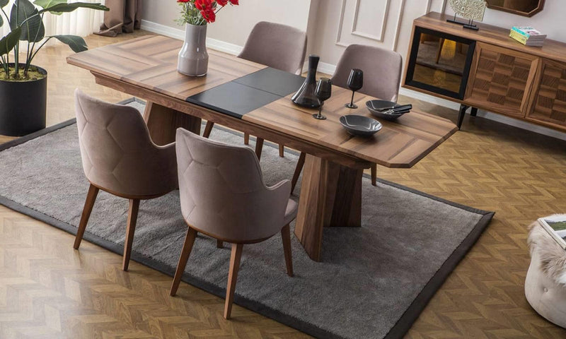 Lilyum Dining Table